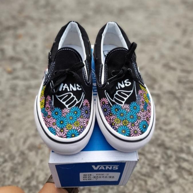 sepatu vans slip on wanita zapato hitam kris goto