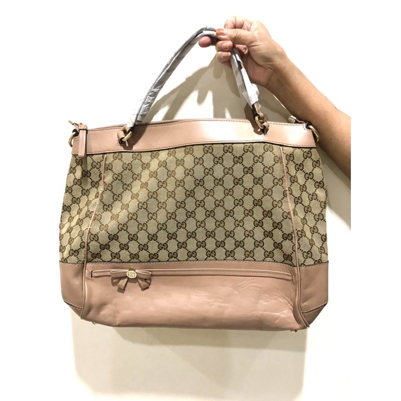 Gucci authentic tote bag