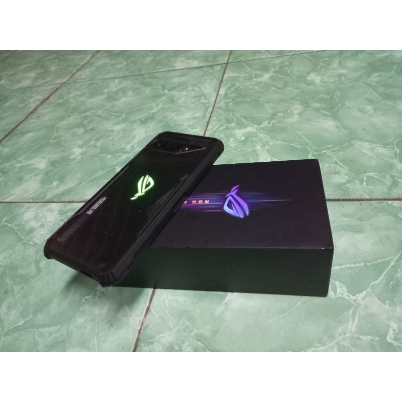 ASUS ROG PHONE 3 5G 8/128 SECOND LIKE NEW GARANSI TAM