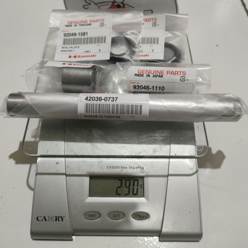 42036-0737 Paket 5pcs bos swing arm fork sasis Ninja R RR 150 ori KGP