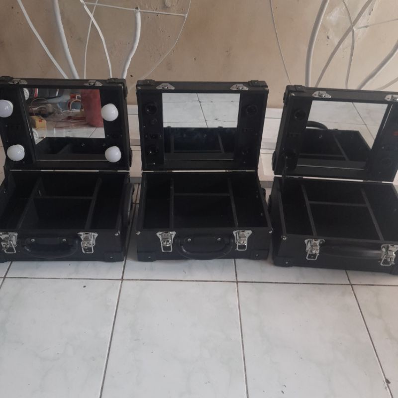 BEAUTYCASE/BOK MAKEUP LAMPU MINI NON TROLI