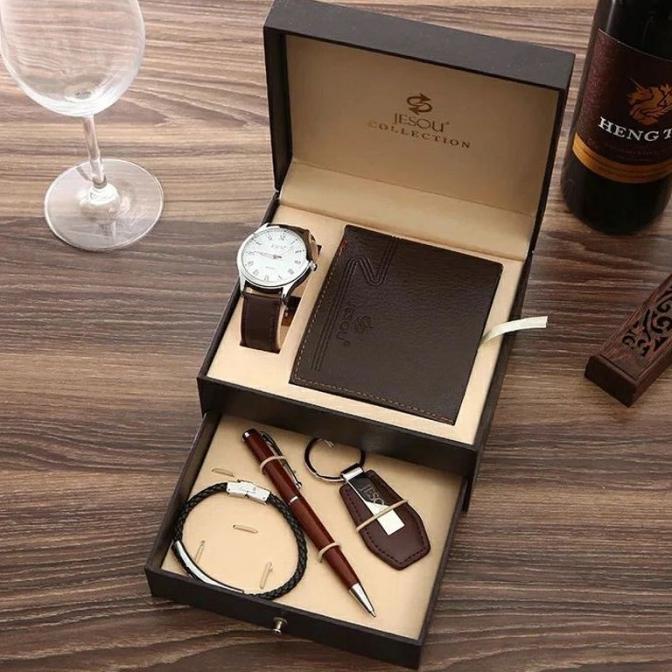 

BOX HAMPERS COWOK PAKET GIFT BOX KADO SPESIAL ULANG TAHUN PACAR JESOU DSG54546WE