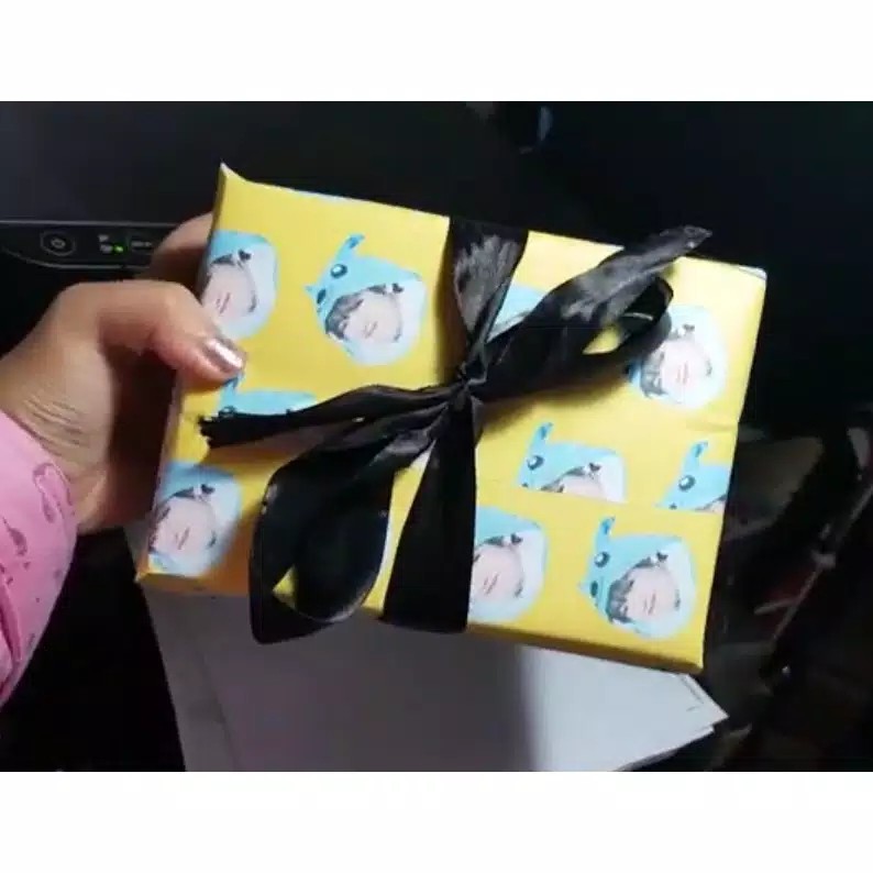 

KERTAS KADO BTS ukuran A4 (kertas HVS)