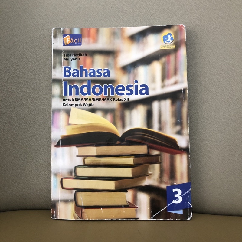 

[PRELOVED] Buku Paket Bahasa Indonesia Facil SMA/MA/SMK/MAK Kelas XII Kurikulum 2013