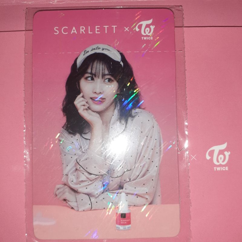 Photocard Momo dan Jihyo Twice scarlett