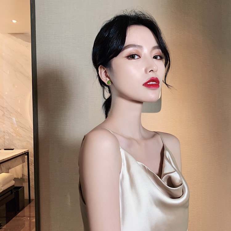 Anting Tusuk Sterling Silver 925 Bentuk Persegi Kecil Warna Hijau Gaya Korea Untuk Wanita