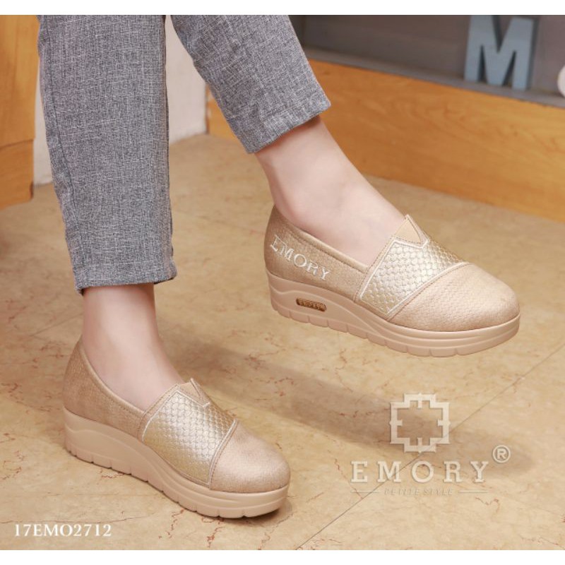 SEPATU EMORY ZURANEE WEDGES SERIES 17EMO2712