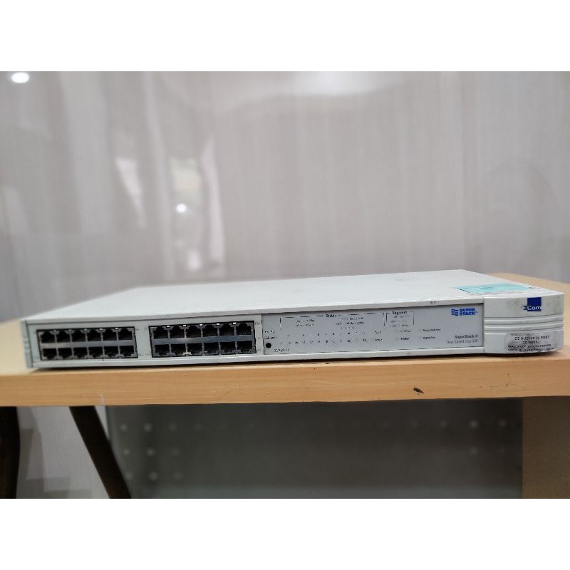 Switch 3COM SUper stack II Dual Speed ​​Hub 500 type 3C16611.