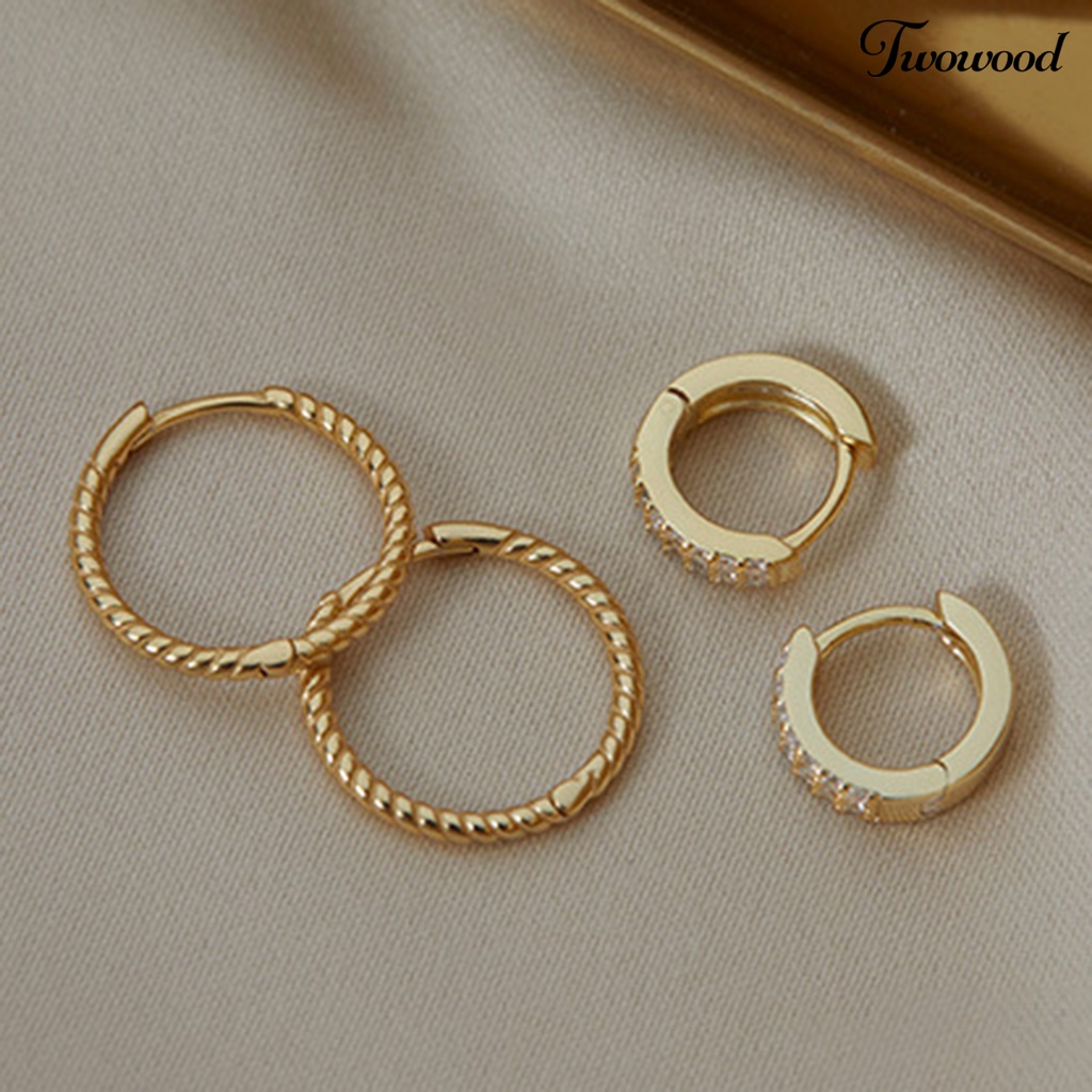 1 Pasang Anting Stud Bentuk Lingkaran Geometris Bahan Tembaga Aksen Kubik Zirkonia Untuk Harian