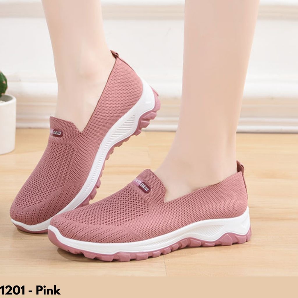 Gypsy - Sepatu Sneakers Wanita Import Hitam Sneaker Snakers Korea Seoatu Snekers Cewek Snikers Snackers X1201