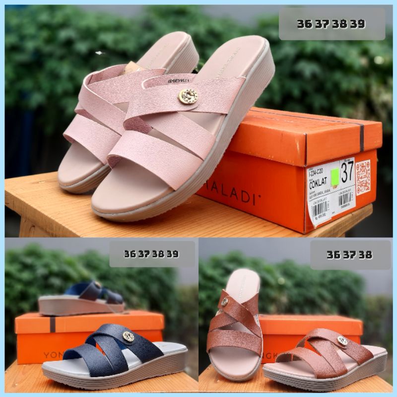 sendal slop yongki komaladi sandal wedges yongki