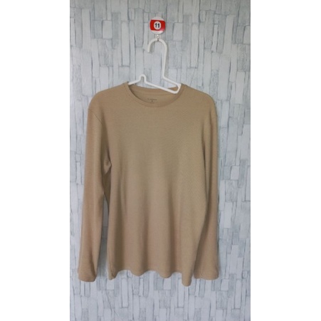 sweater executive pria
