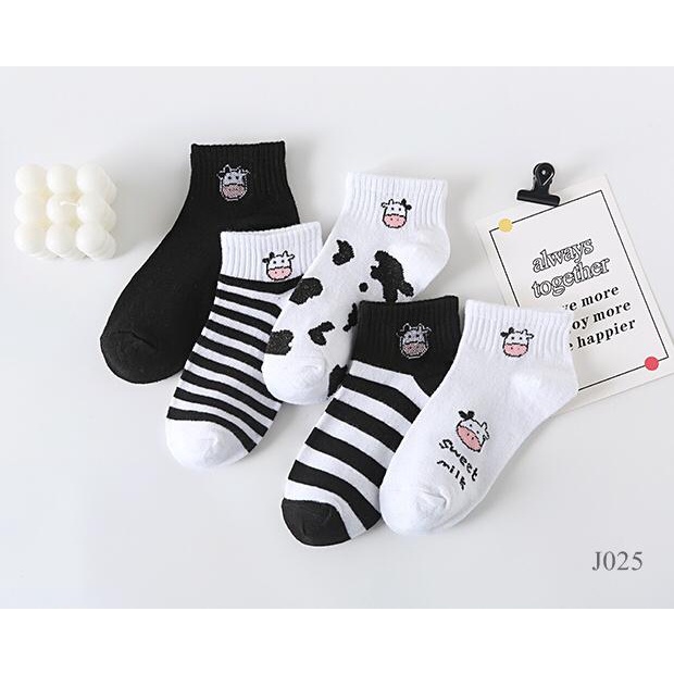 KAOS KAKI COW’S MILK J025