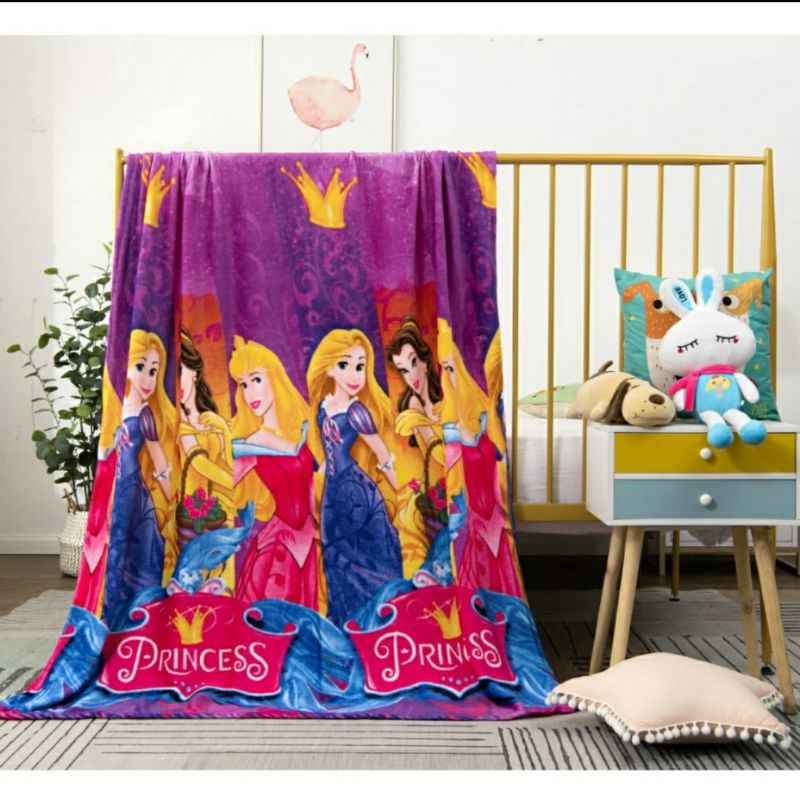 Selimut Motif Princess / Selimut Karakter Princess / Selimut Cinderella / Selimut Belle