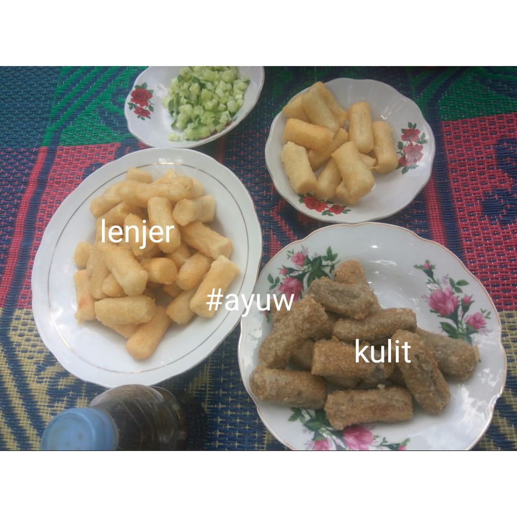 

PEMPEK LENJER IKAN TENGGIRI ASLI PULAU BELITUNG DENGAN CUKA GULA BATOK ASLI