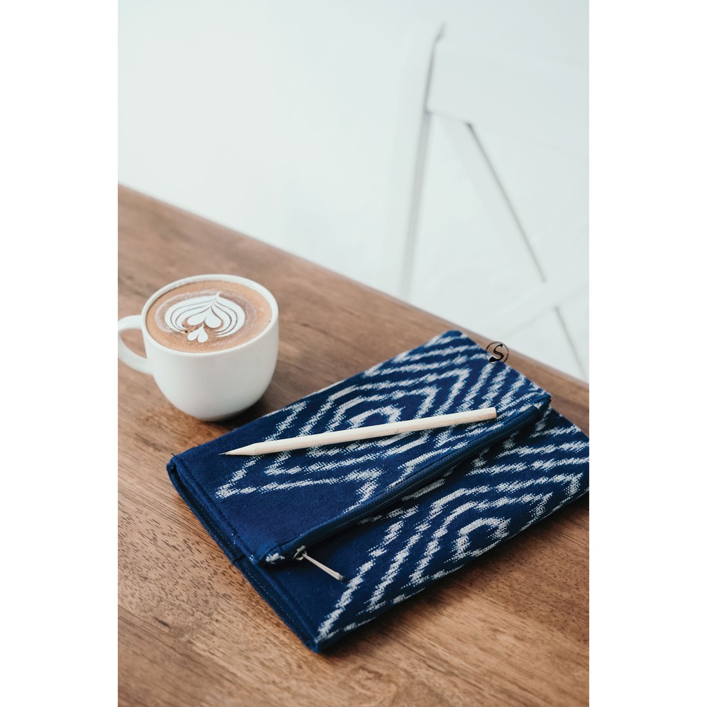 

NOTEBOOK A5 + POCKET / Buku Diary / Planner /Buku Agenda / Buku Catatan / Buku Journal - MANDALA NAVY