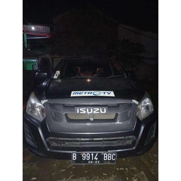 gril Isuzu D-Max tahun 2016-2019 model ori berkualitas