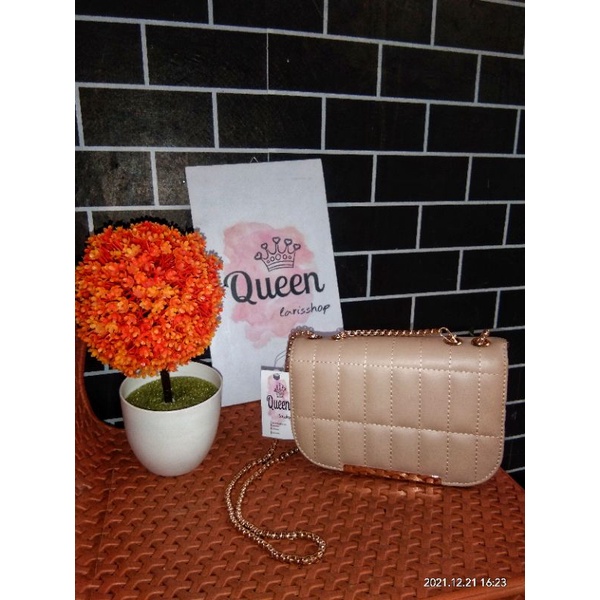 TAS WANITA SLEMPANG CREAM TALI RANTAI