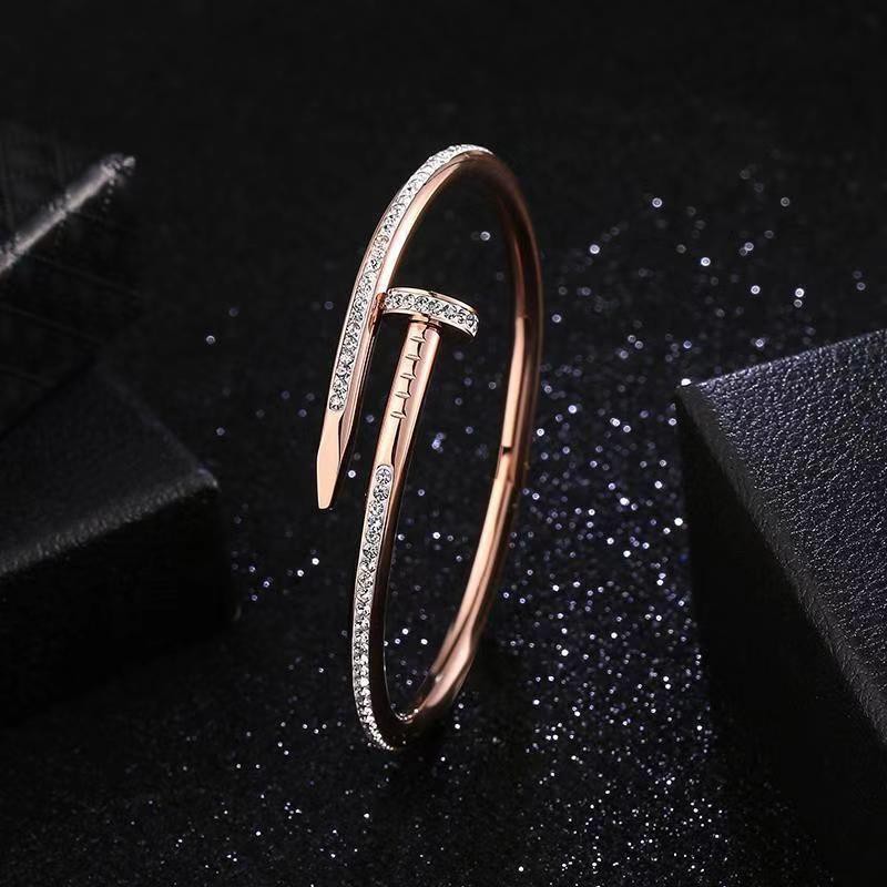 [NEW] Gelang Paku Diamond Titanium Korea Trendy Cocok Hadiah Elegant GK080