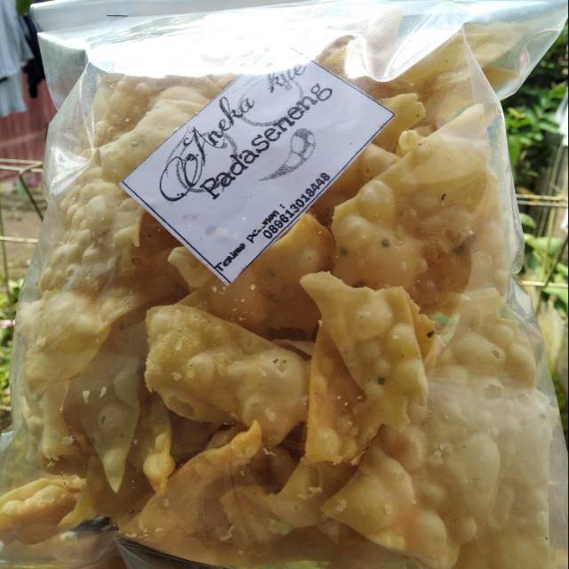 

Kue bawang