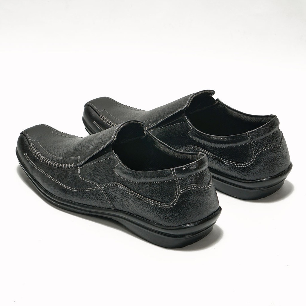 Sepatu Pria Slip On Casual Semi Formal Kulit Asli Termurah F512