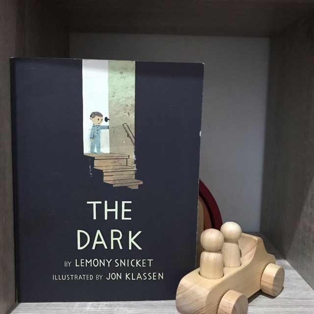 The dark jon klassen