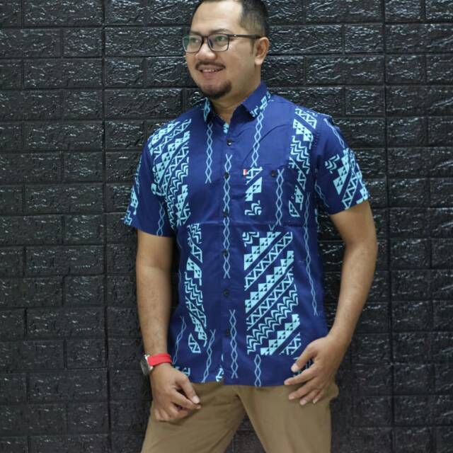 Batik hawai Lengan pendek