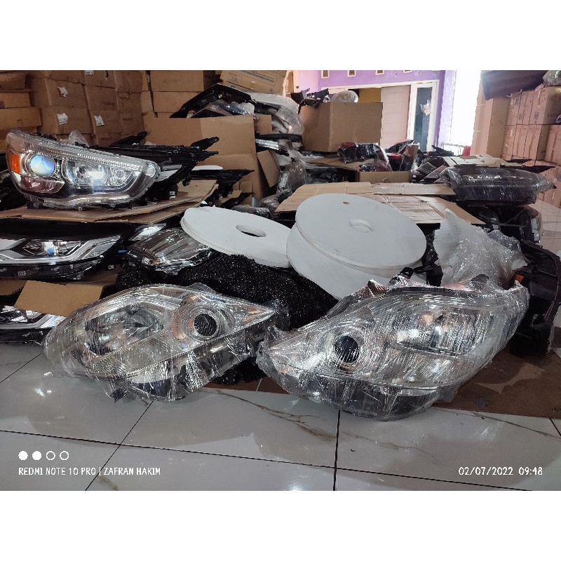 Headlamp Alphard 2010