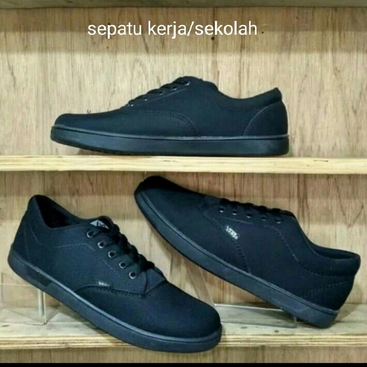 SEPATU VANS OLD SCHOOL SEPATU SNEAKERS PRIA WANITA SEPATU HITAM - 42