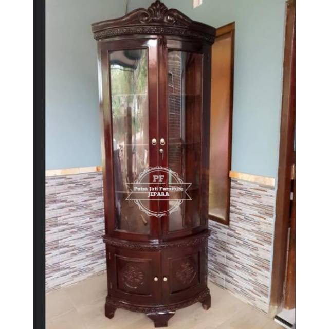 Rak pojok jati/ lemari sudut pajangan ruang tamu