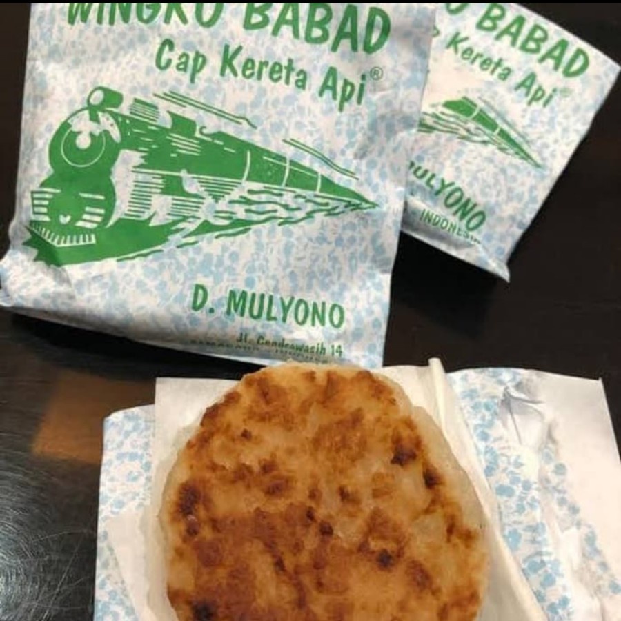 

wingko babad kereta api semarang