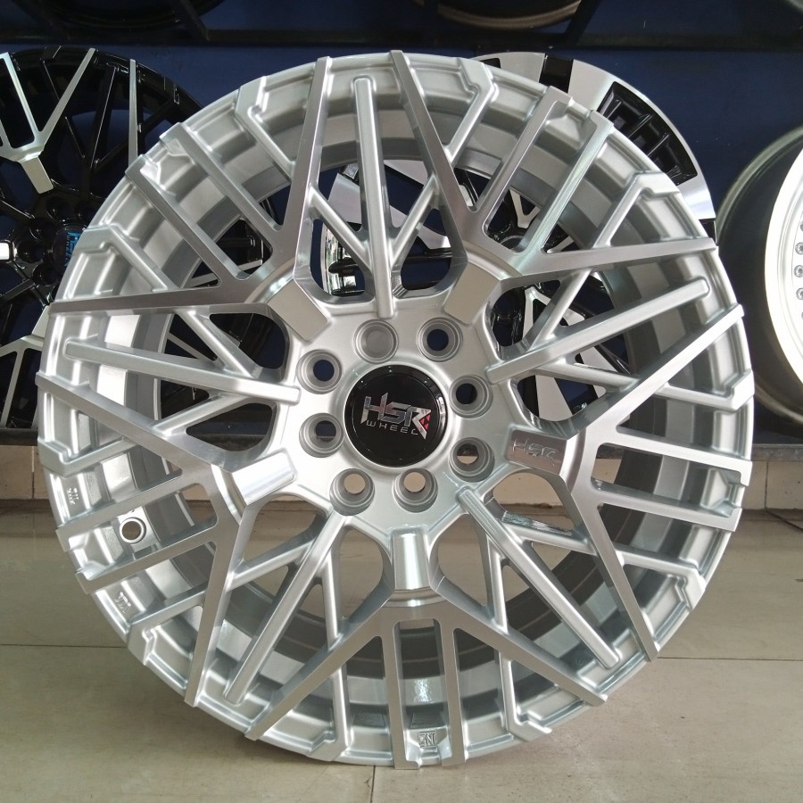Velg Mobil Ring 17 HSR BENAWA Velg Racing Freed Jazz Mobilio Avanza Xenia