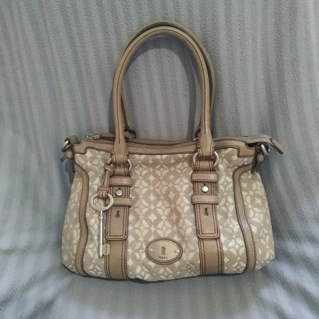 Preloved - Tas Fossil with long strap