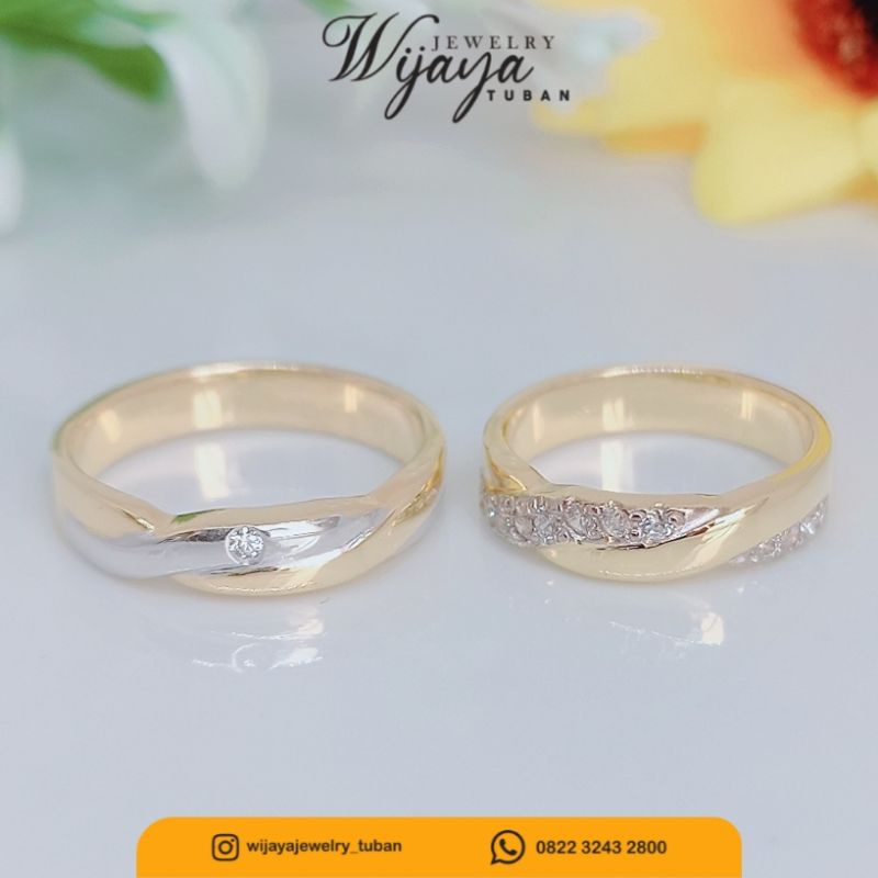 Cincin nikah dan tunangan platinum-emas kuning