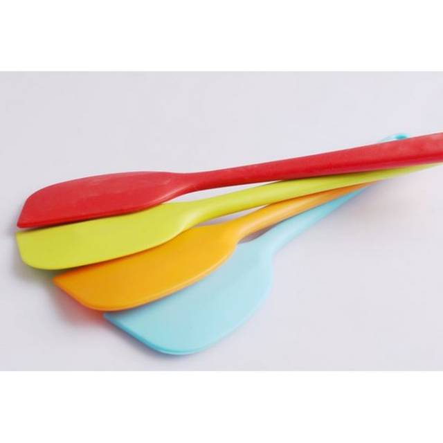 Spatula silikon tahan panas anti lengket kecil