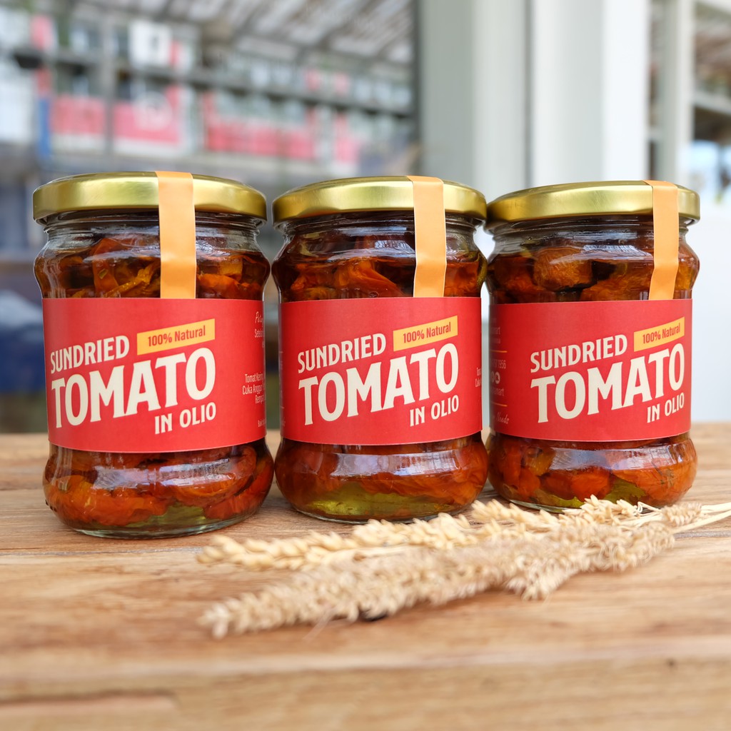 

Sundried Tomato 100% Natural / Tomat Kering dalam Minyak 200 gram