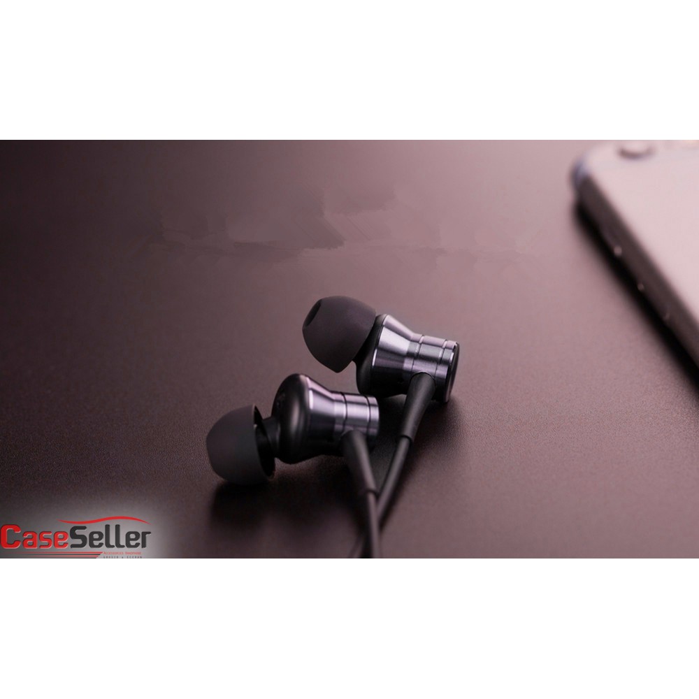 1MORE Piston Fit In-Ear headset / headphone / Earphone With Microphone