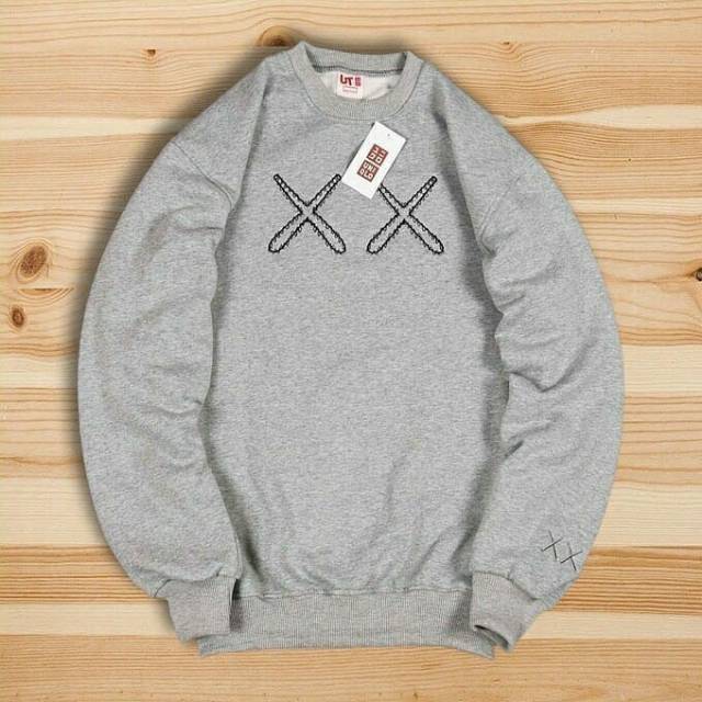 UNIQLO X KAWS