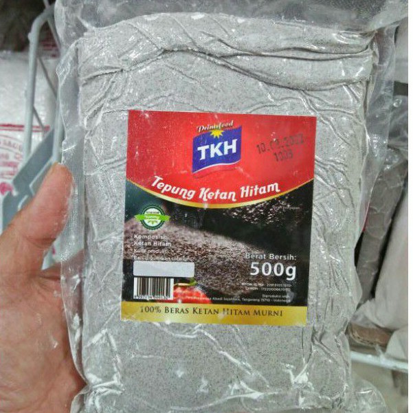 

Tepung Ketan Hitam TKH 500 gr/Beras Ketan Hitam Murni/Jajan Pasar/Bubur/Kue Bugis/Mochi