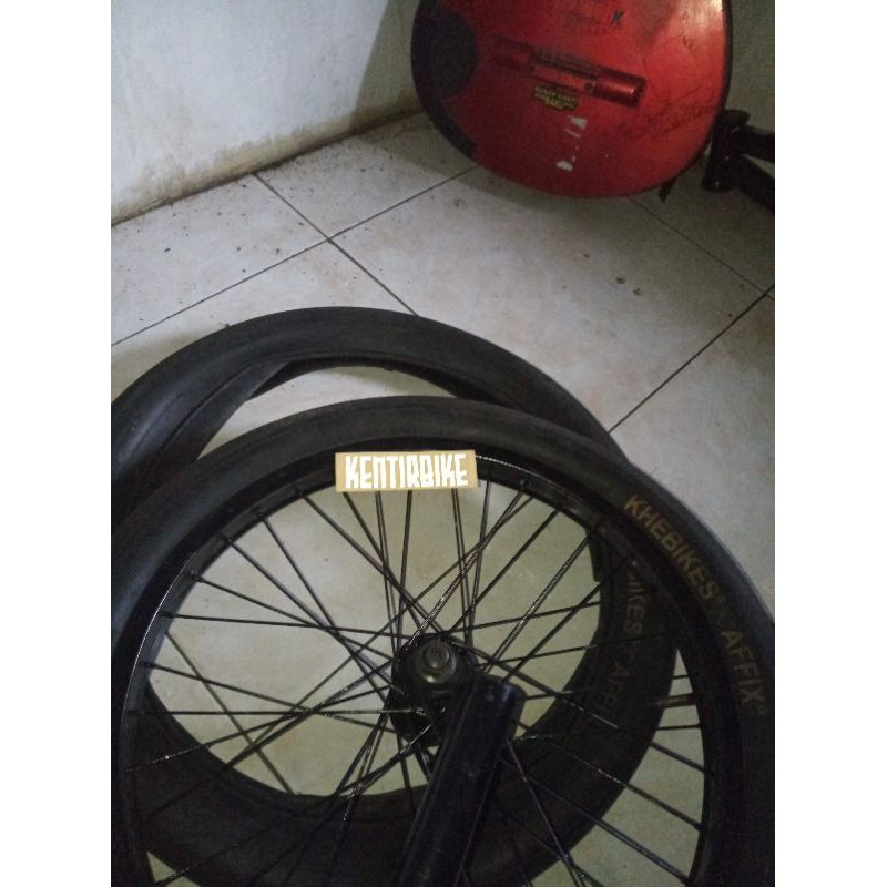 PESANAN ban affix 2.40 sepasang + ban dalam