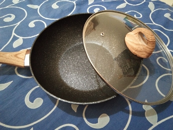 Wajan Marble Dengan Tutup Yoshikawa 26 Cm Mt-26-tp