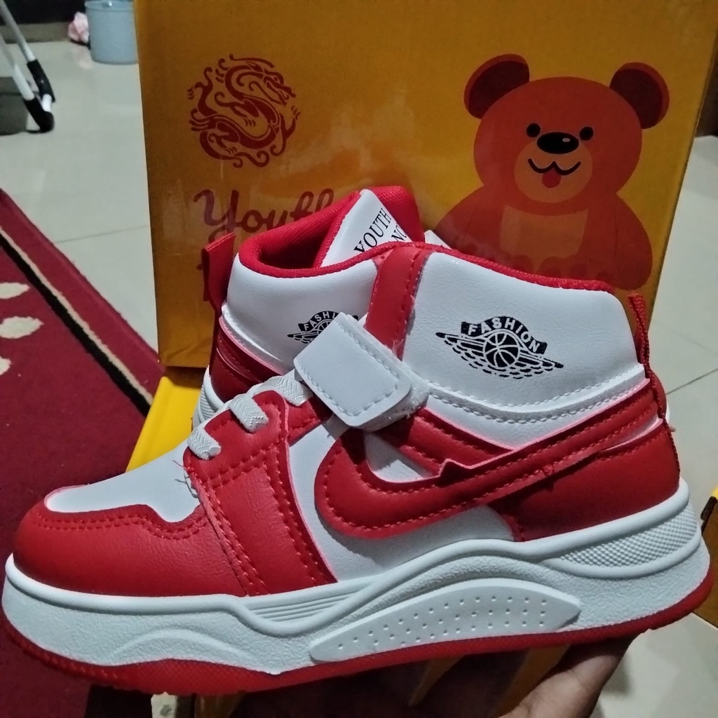 SEPATU NIIKE JORDAN ANAK LAKI - LAKI S221-2 26-37/SEPATU YOUTH BALANCE ORIGINAL