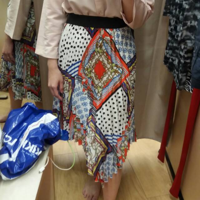 bawahan Bershka BIG SALE rok bershka