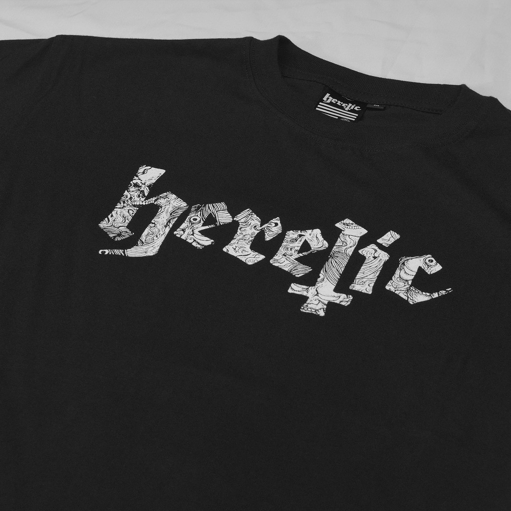 Heretic - T-Shirt - Oni One