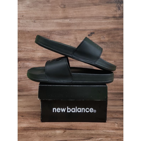 Sandal New Balance Hitam Polos Pria / Sandal Slide Hitam Polos / Sandal Pria