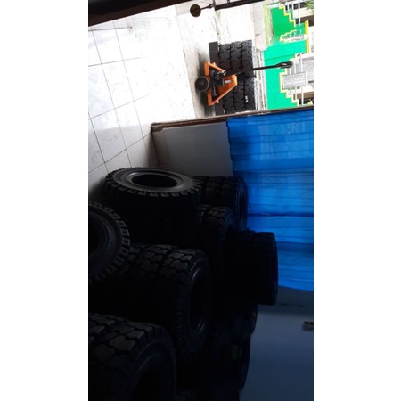 Ban Mati Forklift Merk Achilles 600 x 9