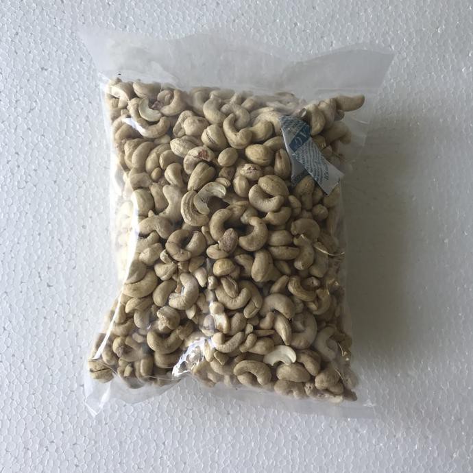 

PROMO ENAK Kacang Mede Super Utuh 1kg Terlaris