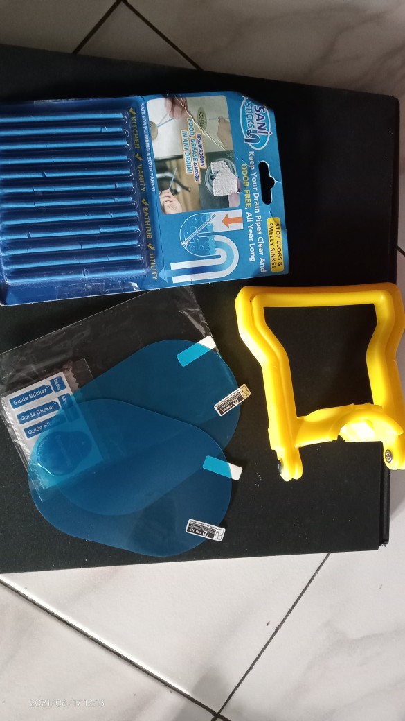 Sani Stick Drain Pembersih Pewangi Wastafel Saluran Air Mampet Toilet