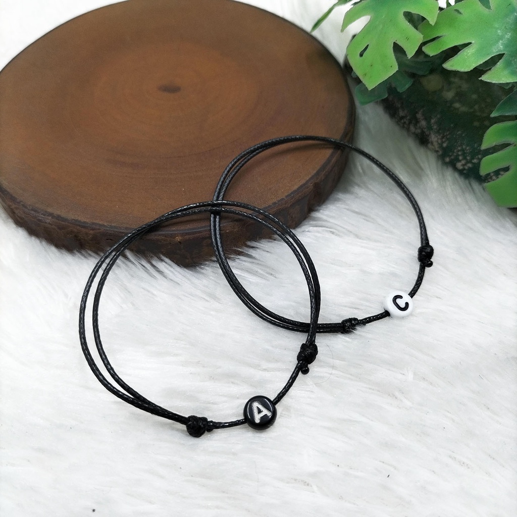 Gelang Inisial Huruf Anti Air Hitam Series GG Kekinian Huruf Bulat