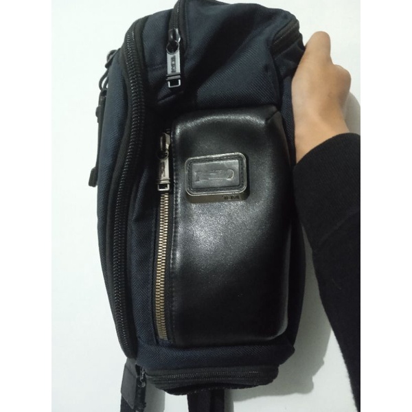 Preloved Tumi Alpha Bravo Kelly Navy Authentic